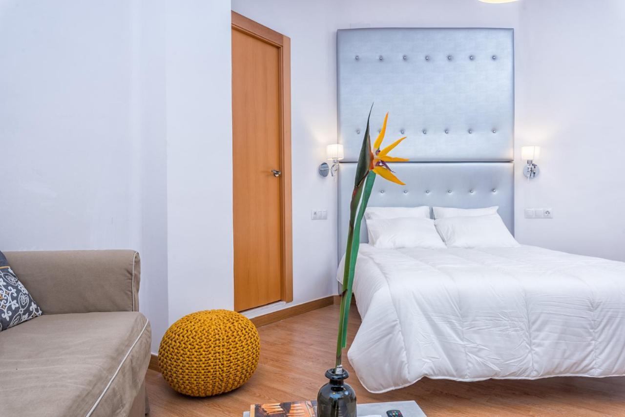 Apartamentos Bolsa Larios Malaga Ngoại thất bức ảnh