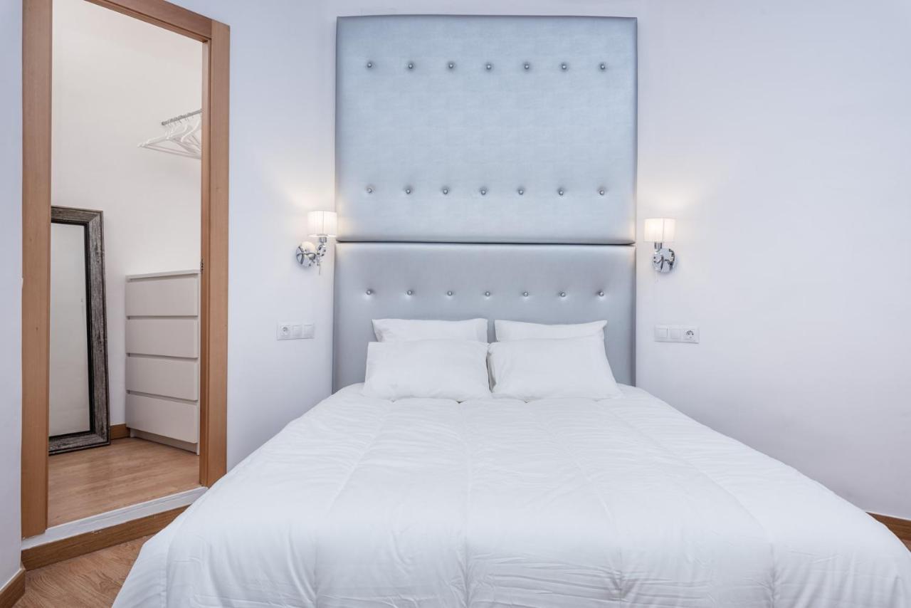 Apartamentos Bolsa Larios Malaga Ngoại thất bức ảnh